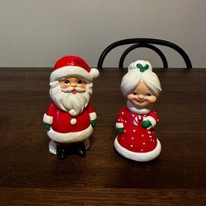 Vintage santa and mrs clause figuri.  Made in korea